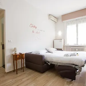 Appartamento Lorenteggio, Milano